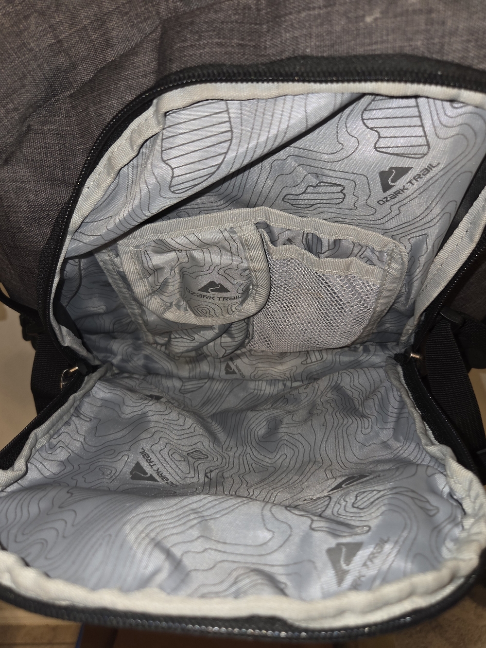 Ozark Trail Gray Backpack - Durable Everyday Carry - Picture 5 of 8